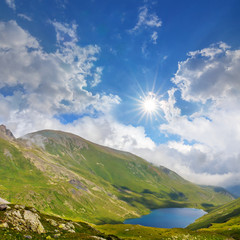 Fototapeta premium beautiful green mountain landscape