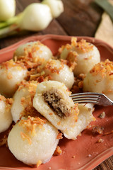 Meat stuffed dumplings