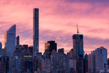Manhattan at sunset, close-up image - 98089441