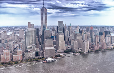Obraz premium Skyline of Manhattan. New York City from helicopter