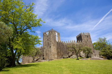 Fototapeta na wymiar Guimaraes castle