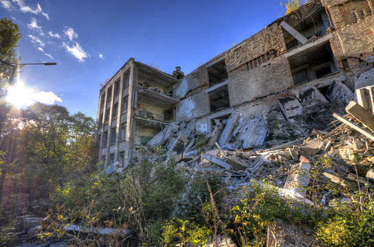 Collapsed schol in Prypiat with sun glare