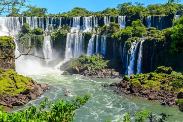 Fotobehang Uitzicht op de Iguazu-watervallen vanuit Argentinië © det-anan sunonethong