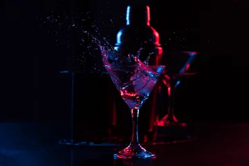 Acrylic prints Cocktail cocktail con schizzi