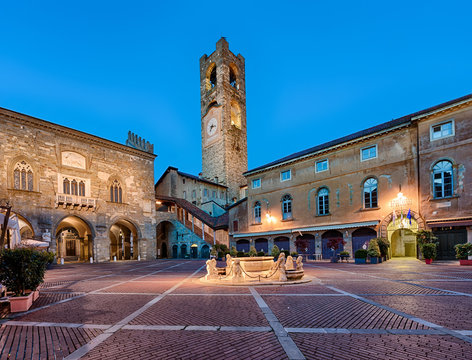 Fototapeta Piazza Vecchia