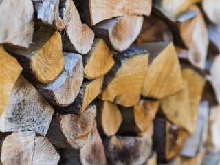Accurately stacked fire wood