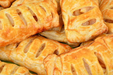 Bun with apple jam