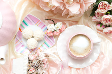 Romantisches Kaffeeset