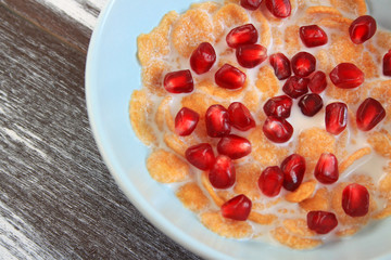 Corn Flakes with Pomegranate