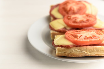hot sandwiches with tomatoes