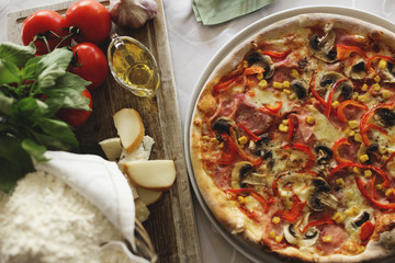 пицца с оливками