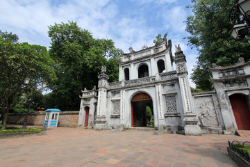 Fototapeta premium Van Mieu temple of Literature entrance in Hanoi, Vietnam