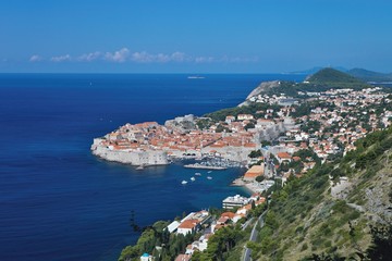 Fototapeta na wymiar view of the fortifications of the old Dubrovnik, Croatia