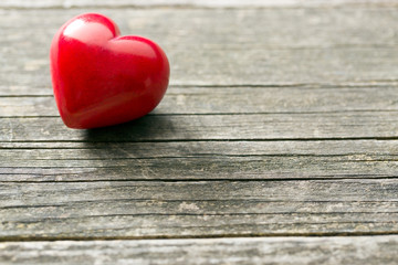 Fototapeta premium red stone heart