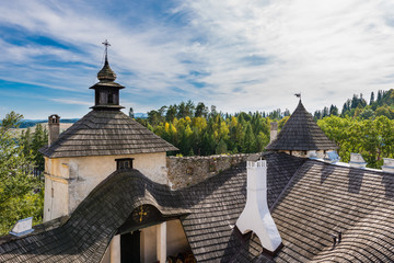 Niedzica Castle - Dunajec Castle - Medieval Niedzica Castle on the hill above Czorsztyn lake 