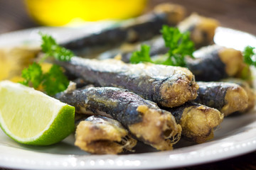 Sardines with lemon and olive oil