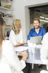 Obraz premium Young people in the office