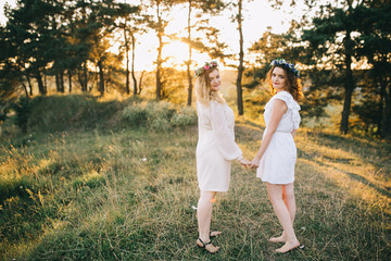 Two slavic pagan girls