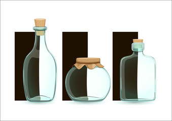 три различных прозрачных стеклянных емкости