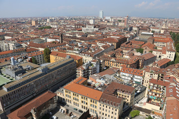 Fototapeta na wymiar European metropolis with many roofs