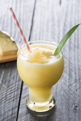 pineapple smoothie
