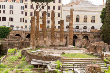 Largo di Torre Argentina, Rome