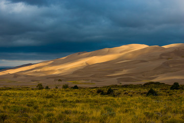 Fototapeta premium Desert Sunrise Landscape