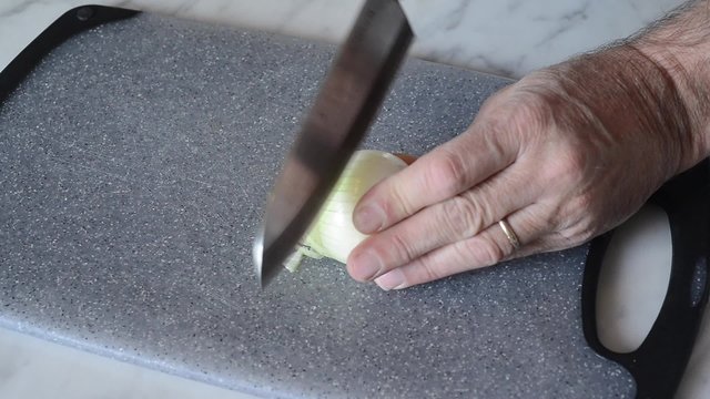 cutting onions