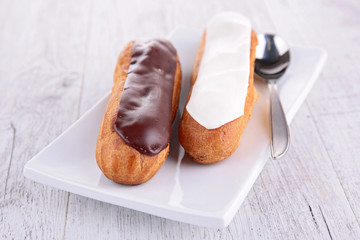 french dessert,eclair