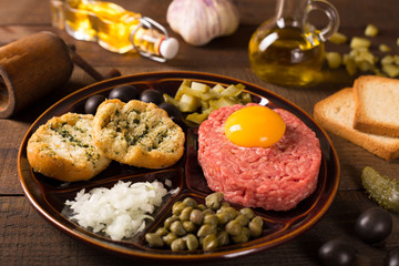 Beef tartar with capers