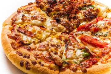 ミックスピッツア　 Mixture pizza Italian food