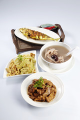 four dishes of chinse food