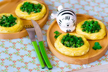 potato nests  with a green peas