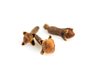 cloves isolated on white background