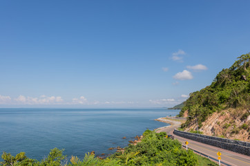 Obraz premium Chalerm Burapha Chonlathit Highway look from Noen Nangphaya View Point , Chanthaburi, Thailand