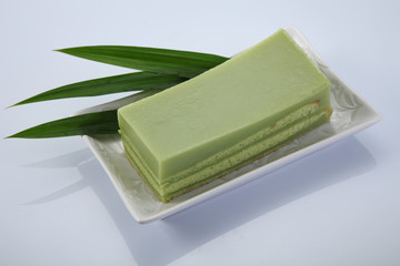 pandan layer cake