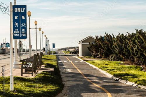 Virginia Beach Oceanfront Boardwalk Bike Path Stock Photo And Virginia Beach Oceanfront Boardwalk Bike Path