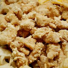 Taiwanese deep fried popcorn chicken at food street night market.