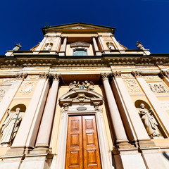  europe  old christian ancient  in italy milan religion       an