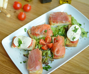 Sandwiches with salomon