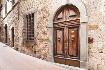 Fototapeta na wymiar Medieval Alley in Old Italian Village