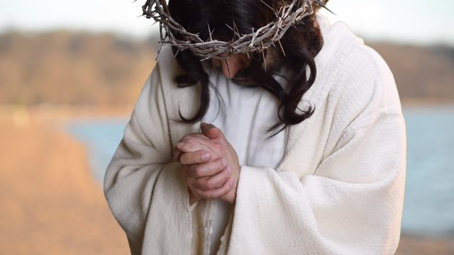Jesus with Crown of Thorns Praying