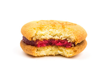 biscuit sandwich with raspberry filling