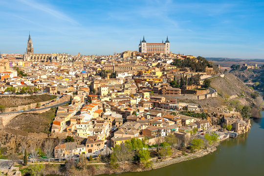 Panorama of Toledo from a high point on a sunny day.