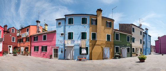 panoramique du village touristique de Burano - Venise