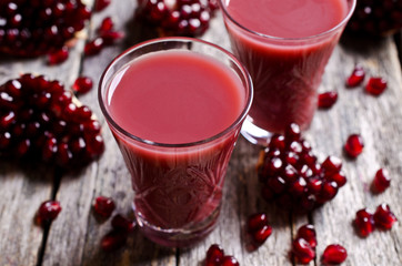 Pomegranate liqueur with cream