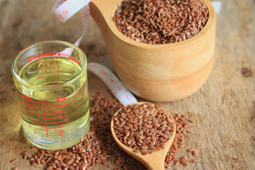 Linseed oil and flax seeds