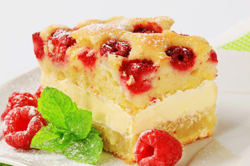 raspberry cake