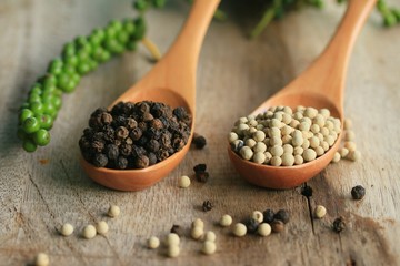 Green seeds with dried pepper