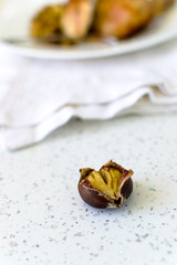 Obraz na płótnie Canvas Edible chestnut